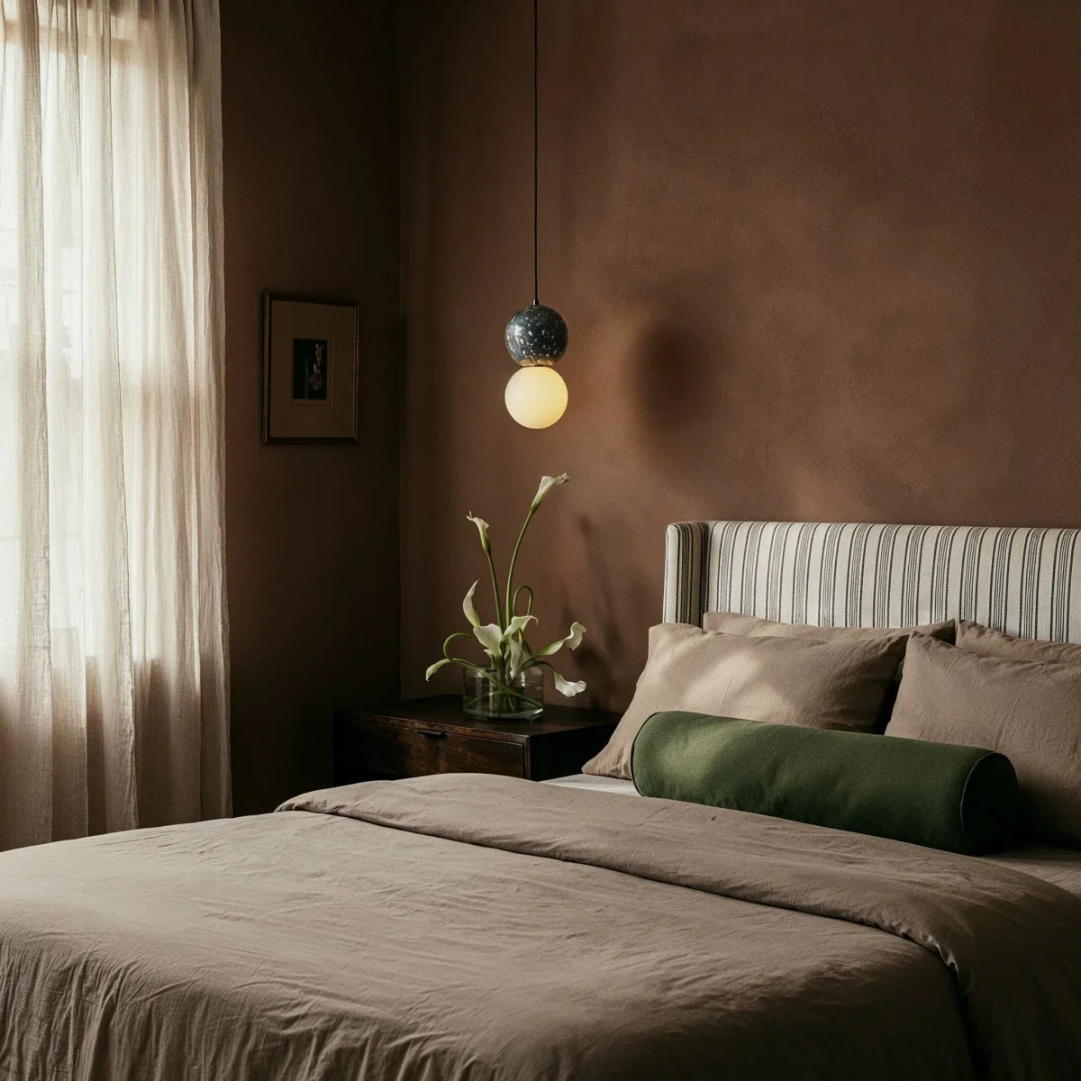 Rondure Pendant Light