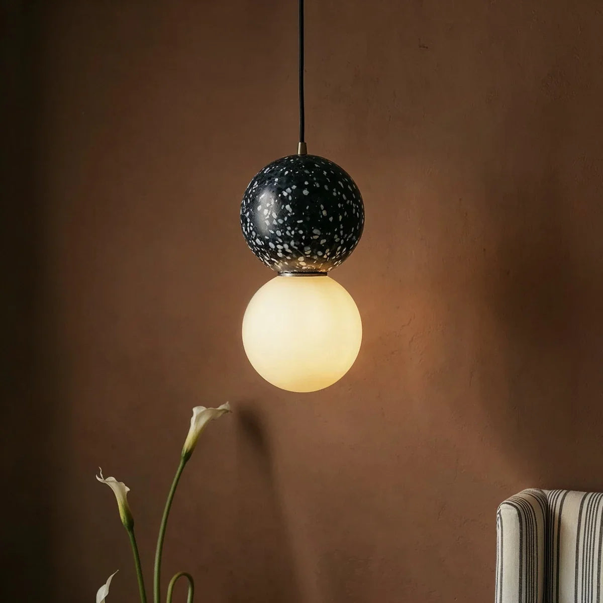Rondure Pendant Light