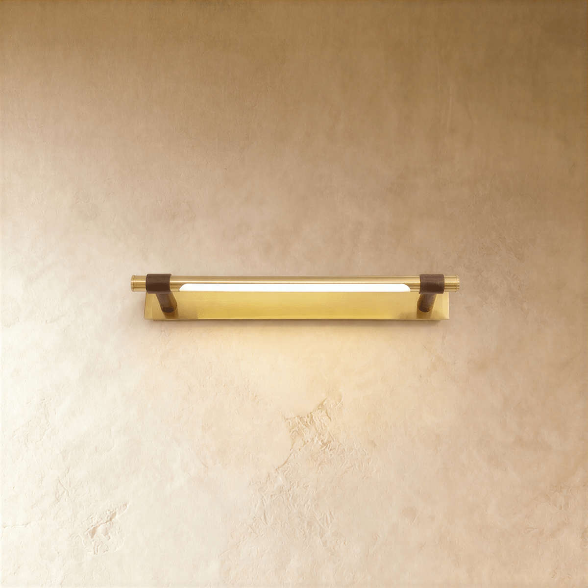 Rynalx Wall Lamp