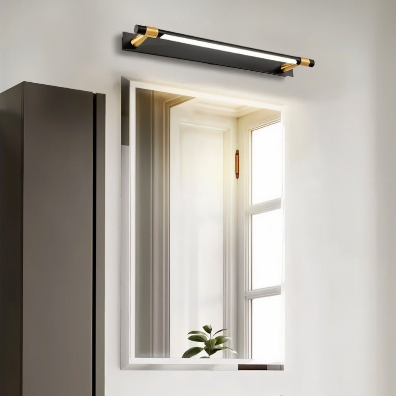 Rynalx Wall Lamp