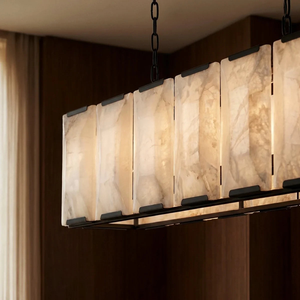 Sakhra Alabaster Linear Chandelier