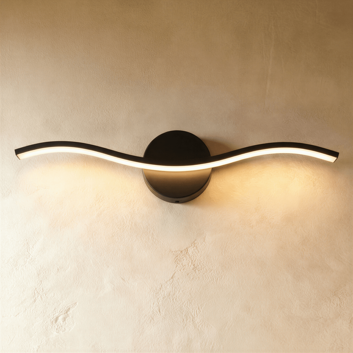 Salten Wall Lamp