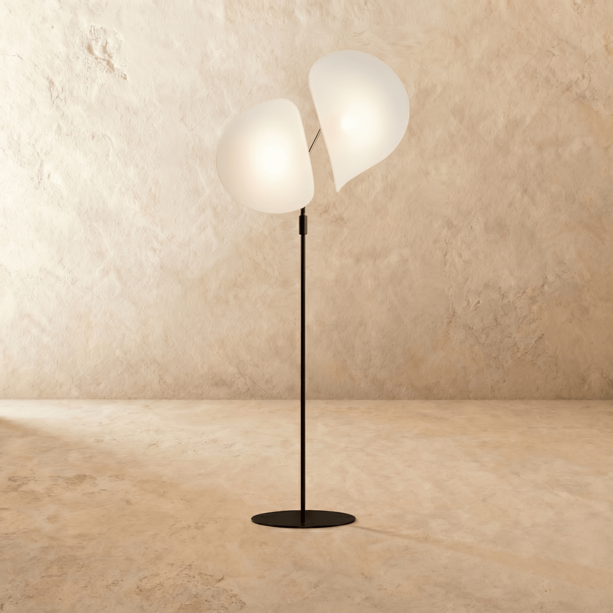 Sarzu Floor Lamp
