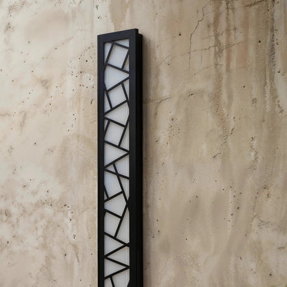 Shamil Wall Lamp