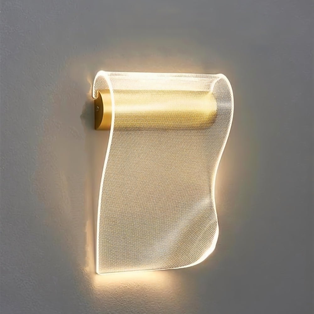 Sheets Wall Lamp