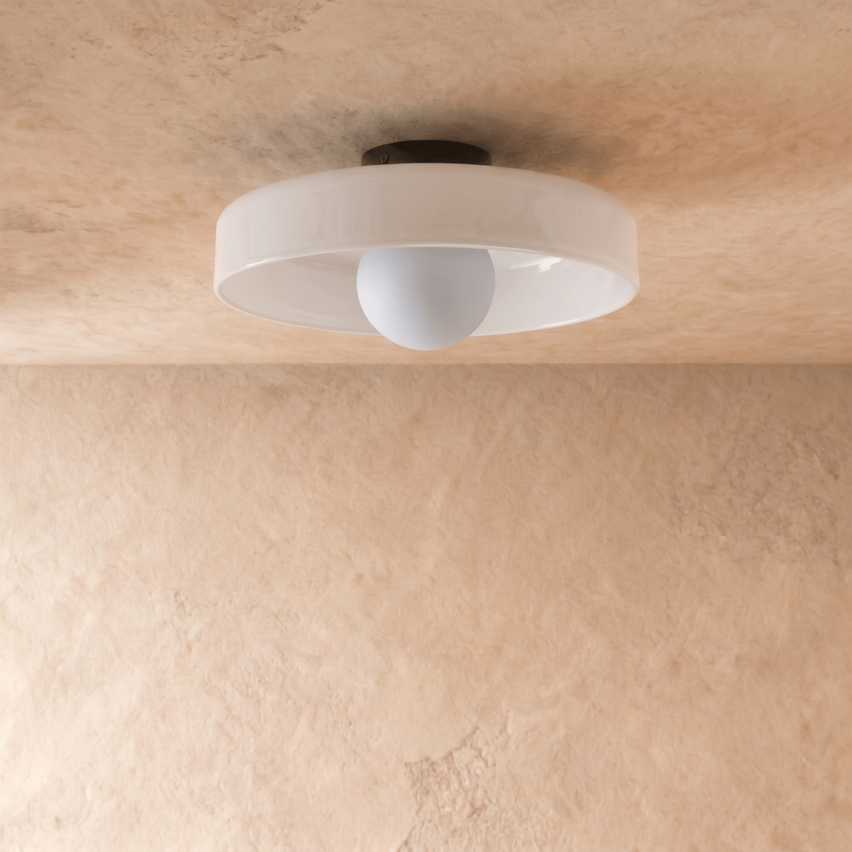 Solia Ceiling Light