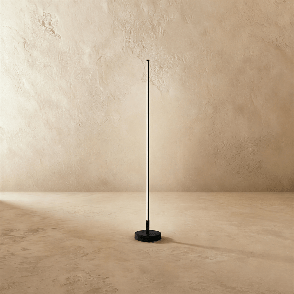 Solix Outdoor Floor Lamp