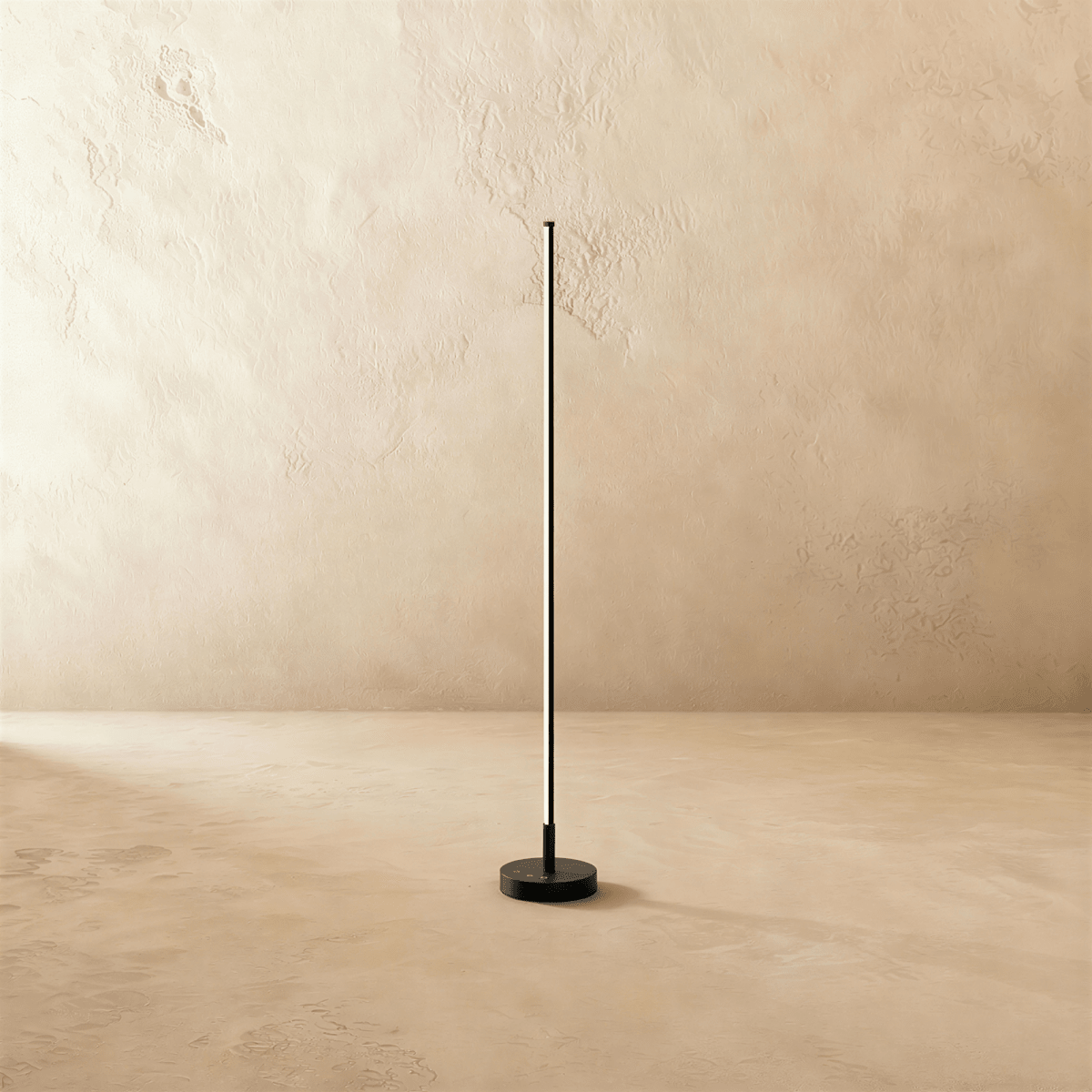 Solix Outdoor Floor Lamp