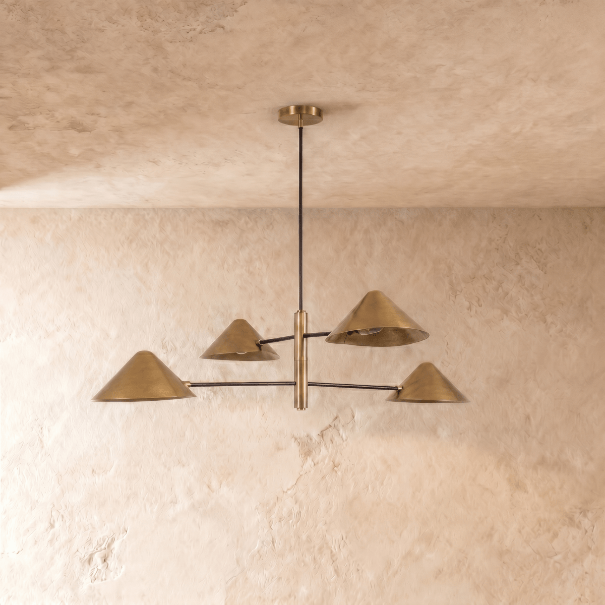 Solric Linear Chandelier