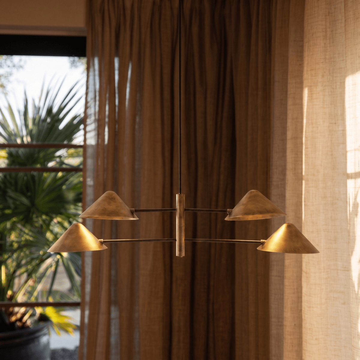 Solric Linear Chandelier