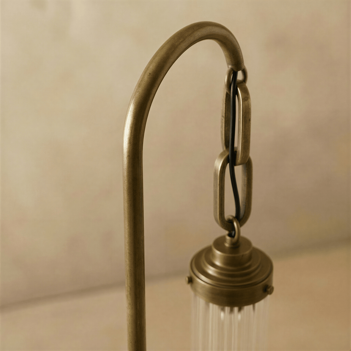 Solum Floor Lamp