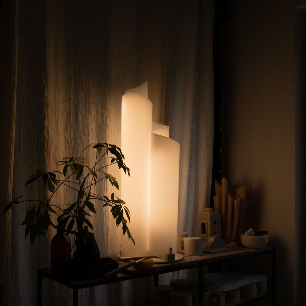 Stellora Table Lamp