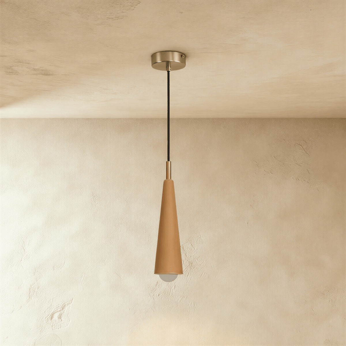 Svelora Pendant Light