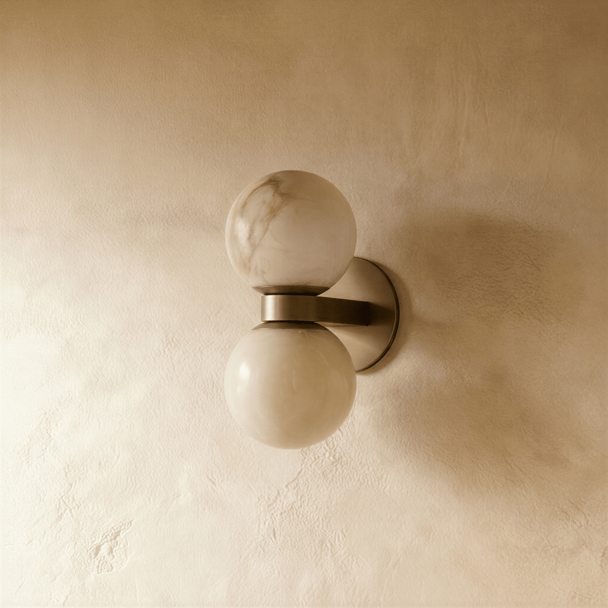 Syma Wall Lamp