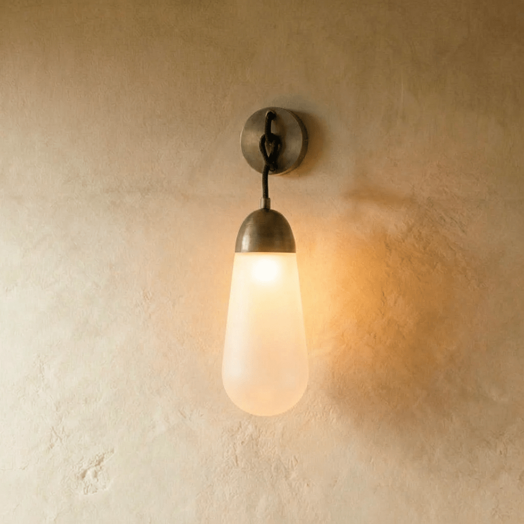 Teara Wall Lamp