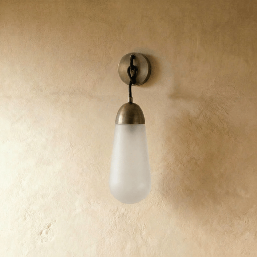 Teara Wall Lamp