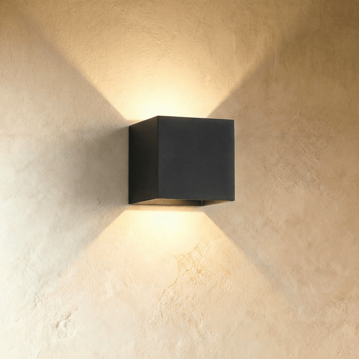 Tine Wall Lamp