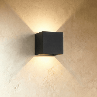 Tine Wall Lamp