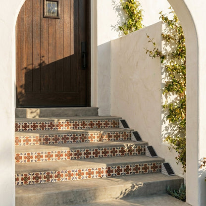 Trie Outdoor Floor Lamp
