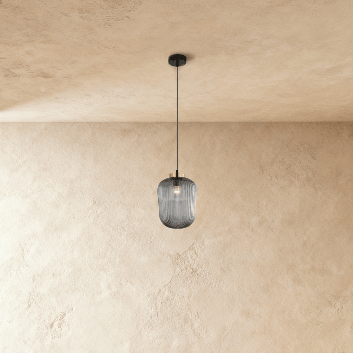 Vahni Pendant Light
