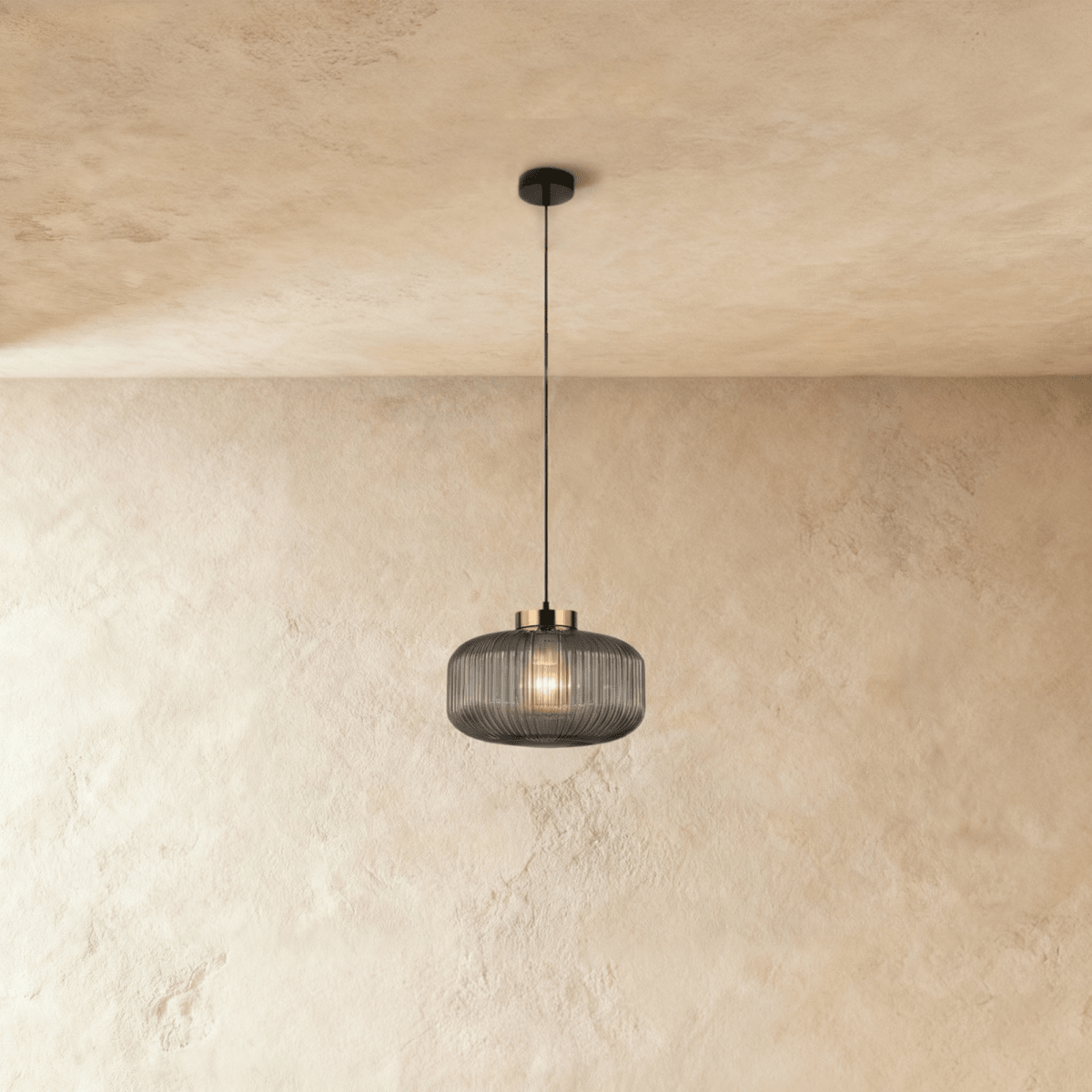 Vahni Pendant Light