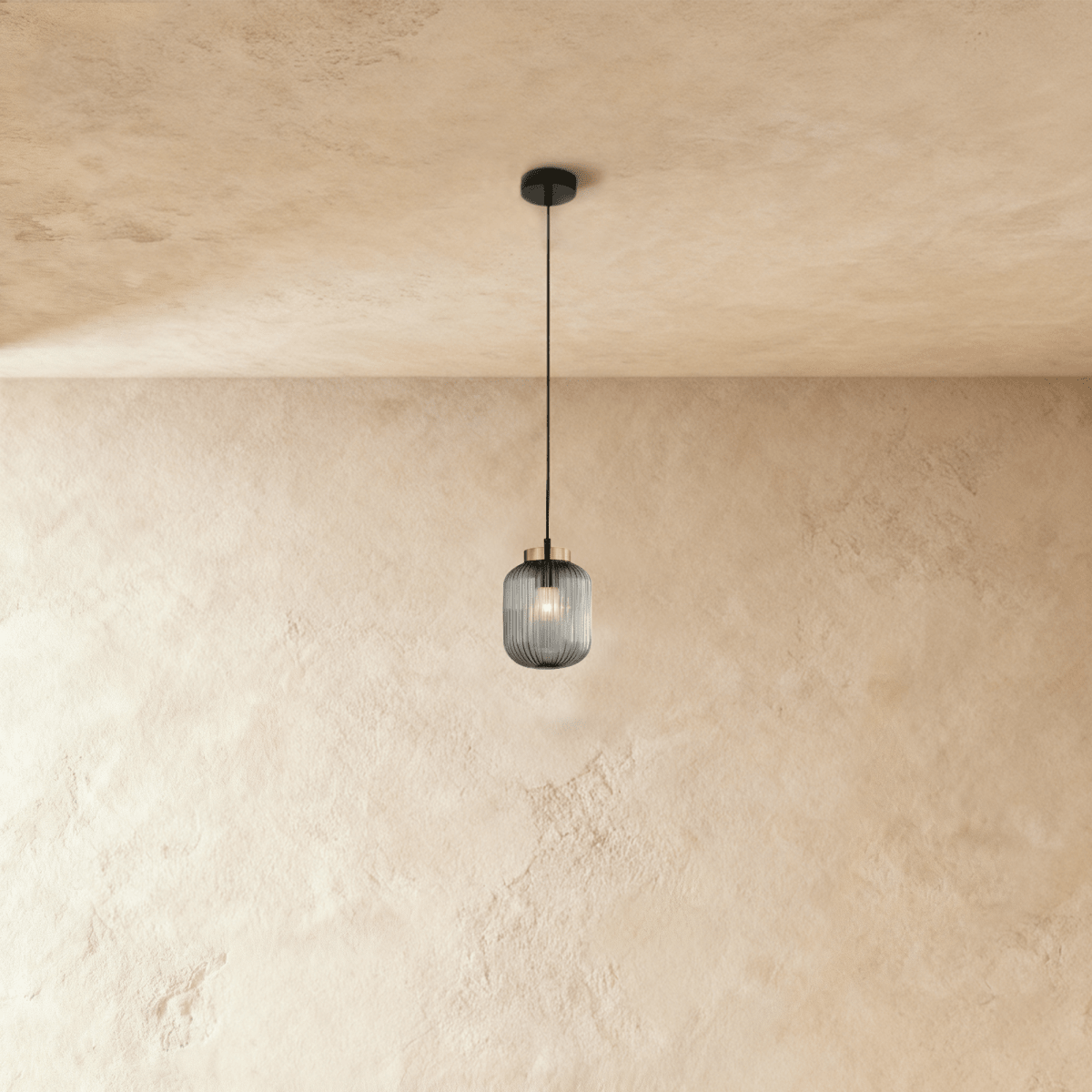 Vahni Pendant Light