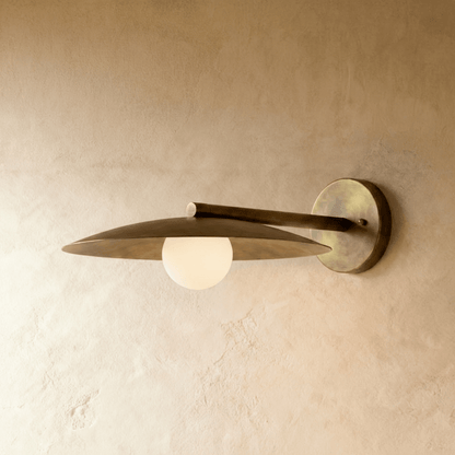 Orelis Wall Lamp