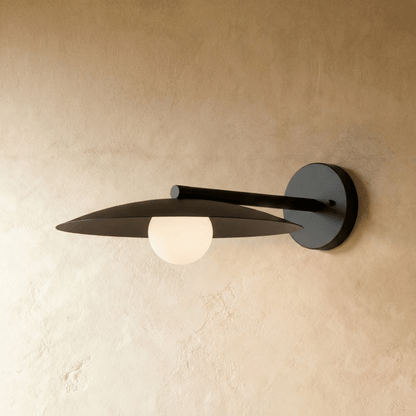 Orelis Wall Lamp
