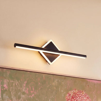 Velnyra Wall Lamp