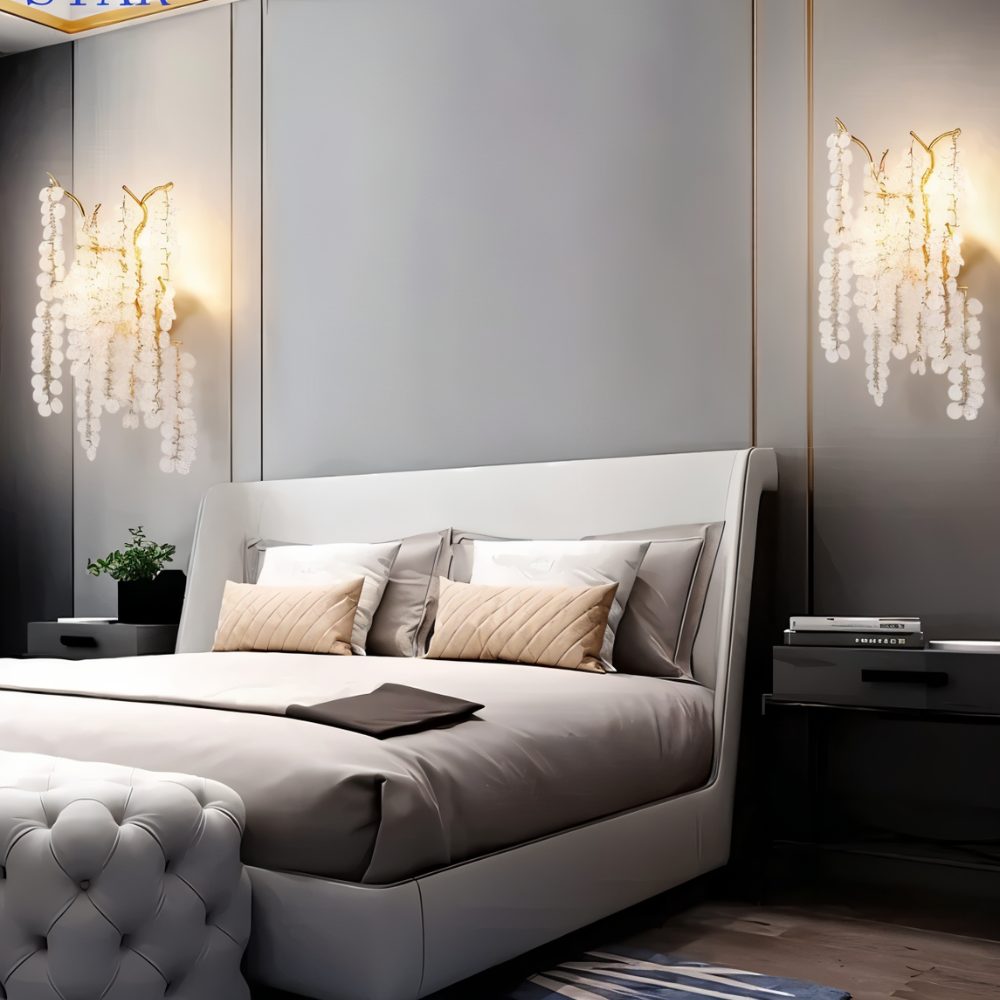 Velora Wall Lamp