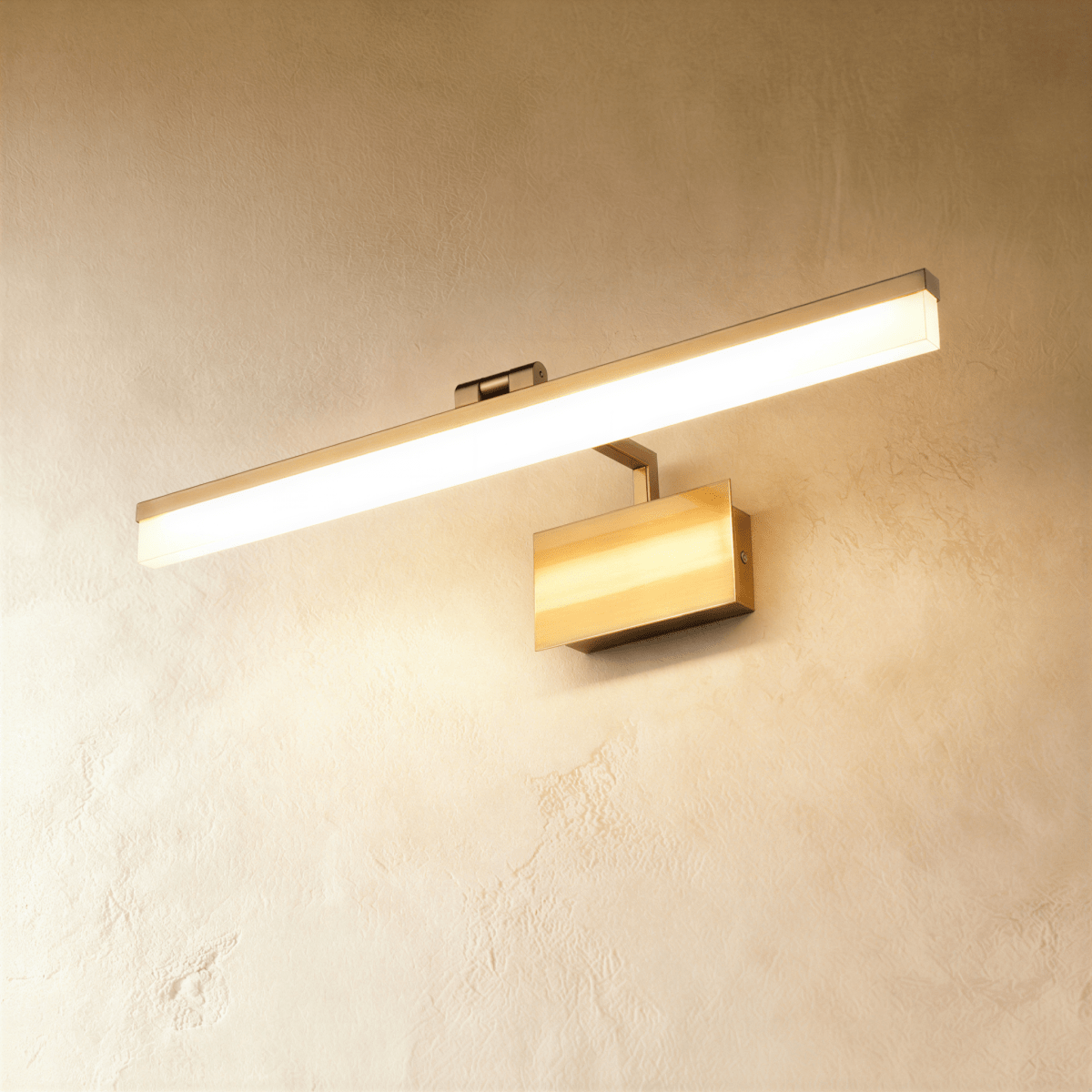 Vornis Wall Lamp