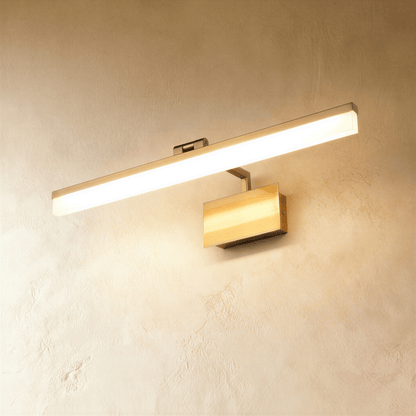 Vornis Wall Lamp