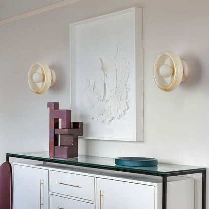 Vornix Wall Lamp