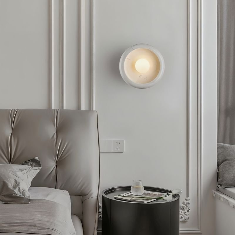 Vornix Wall Lamp