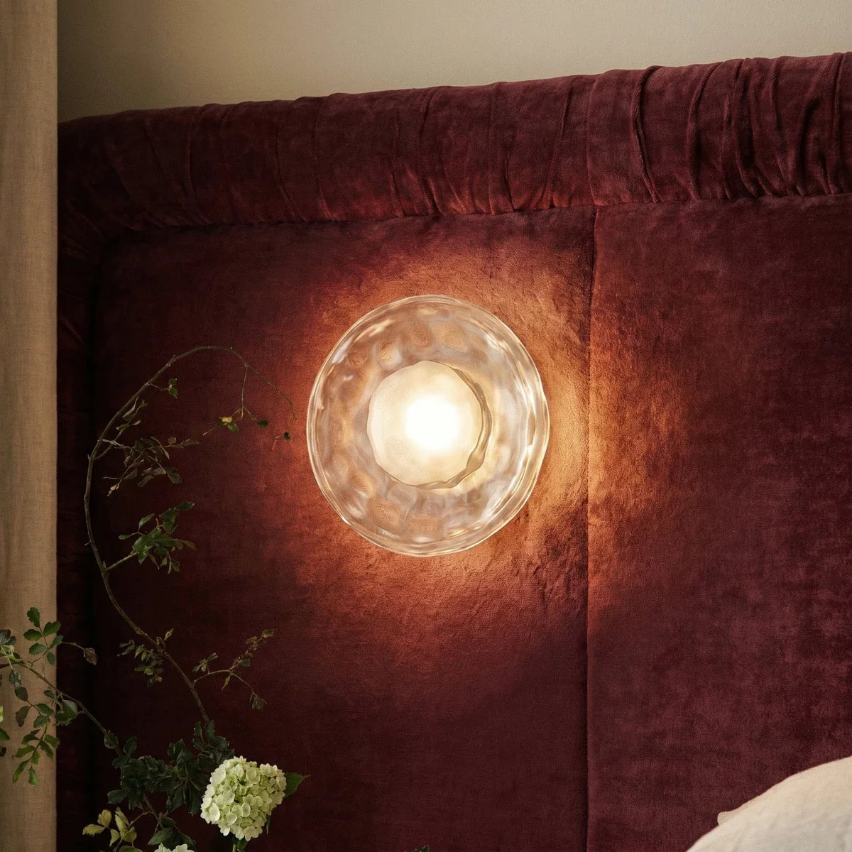 Vynestris Wall Lamp