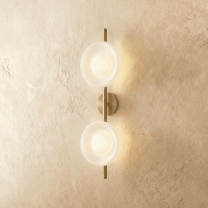 Vynestris Wall Lamp