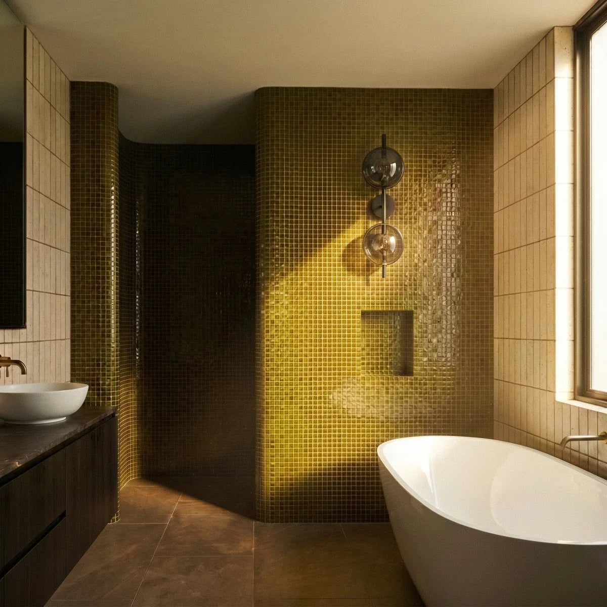 Vynestris Wall Lamp