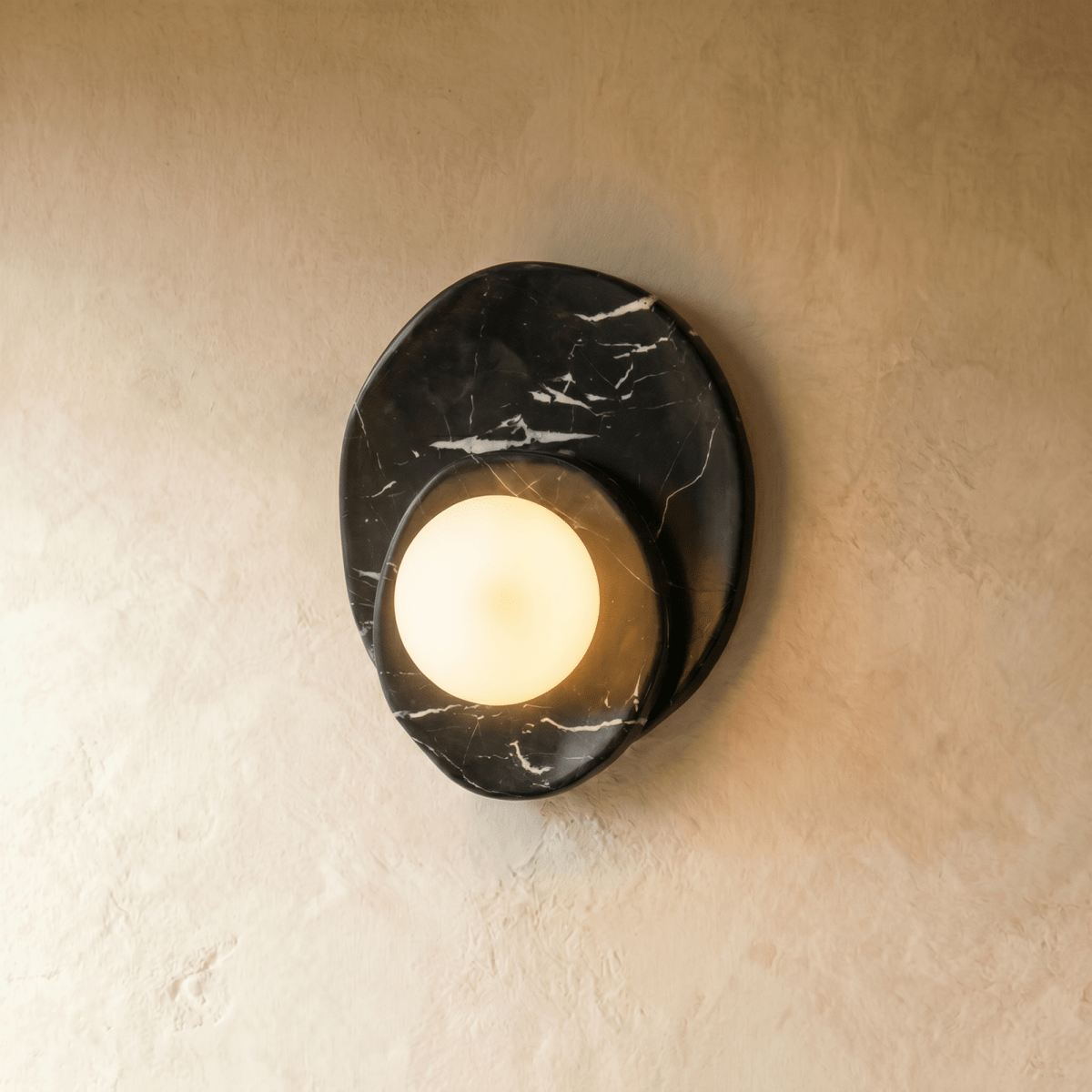 Vyntor Wall Lamp