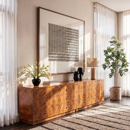Xyvora Table Lamp