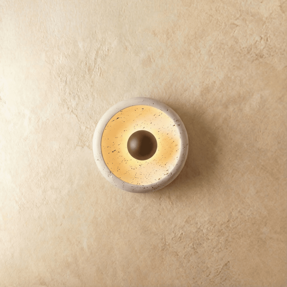 Yalka Travertine wall lamp